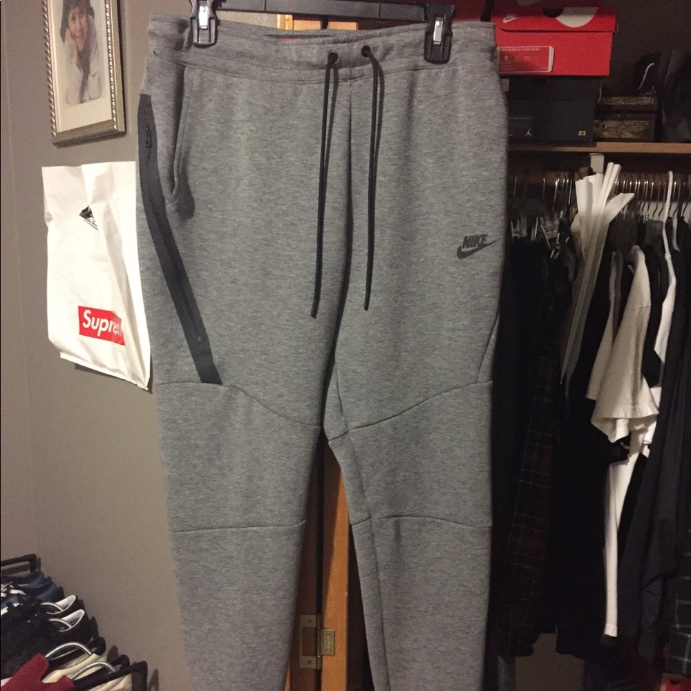 Nike Tech Fleece Sweatpants